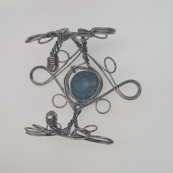 Elegant Silver Wire Arm Or Wrist Bracelet with Blue Agate Stone Hand Crafted - Picture 6 of 6